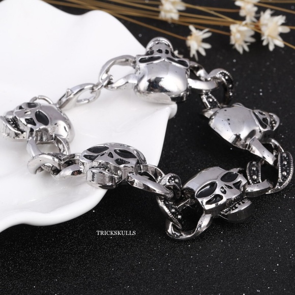 Skull Link Chain Bracelet Classic Retro Gothic Punk Skulls Streetwear New! - Picture 7 of 11